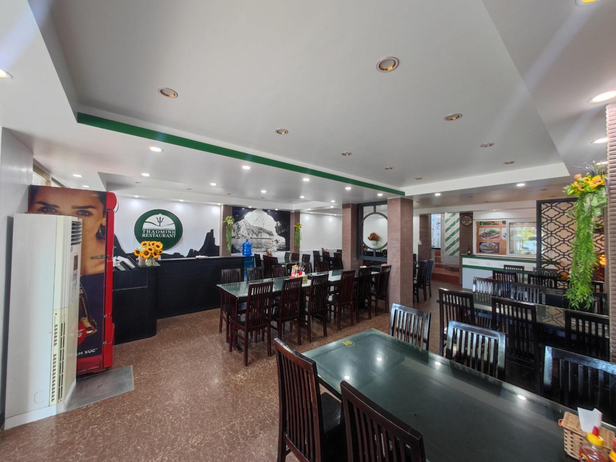 Star Hotel Cat Ba Island Екстер'єр фото
