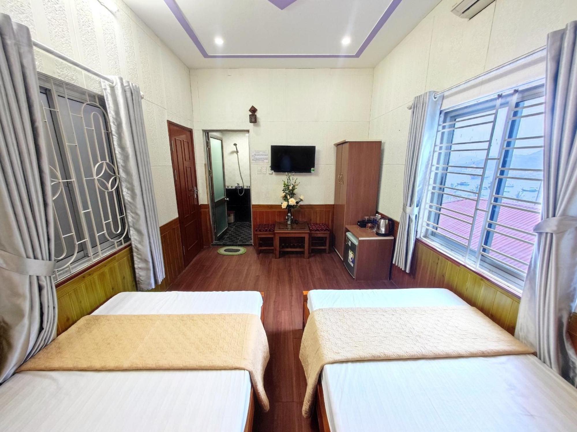 Star Hotel Cat Ba Island Екстер'єр фото