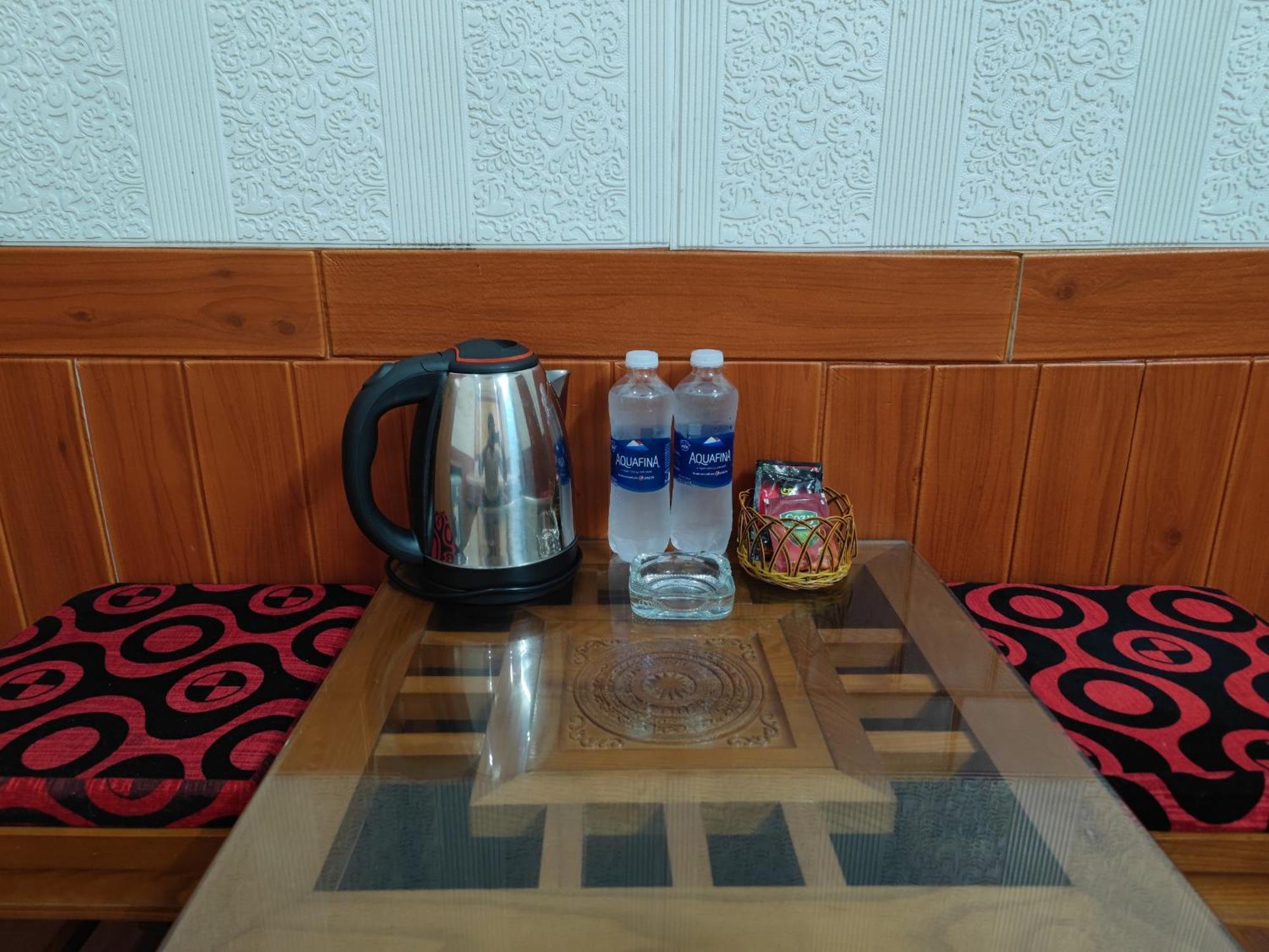 Star Hotel Cat Ba Island Екстер'єр фото